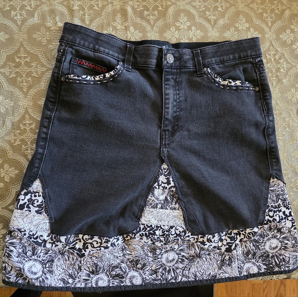 HAND CRAFTED Skirt UPCYCLED Black Denim Floral Flowers Embroided Size 10